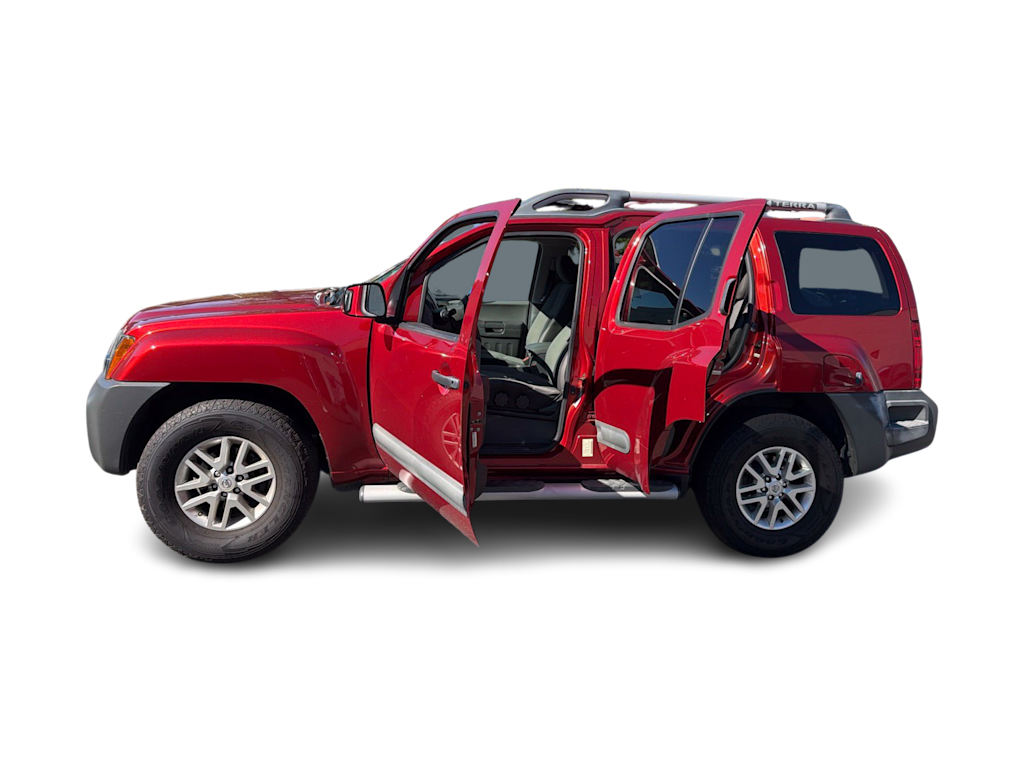 Thumbnail: 2015 Nissan Xterra - 23