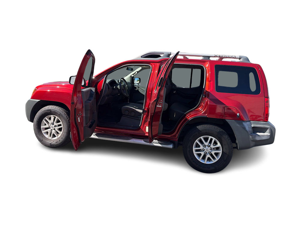 Thumbnail: 2015 Nissan Xterra - 24