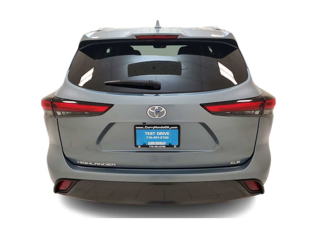 Thumbnail: 2023 Toyota Highlander - 3
