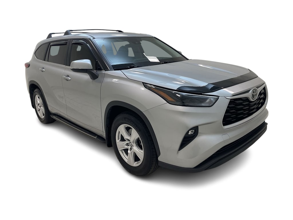 Thumbnail: 2023 Toyota Highlander - 25