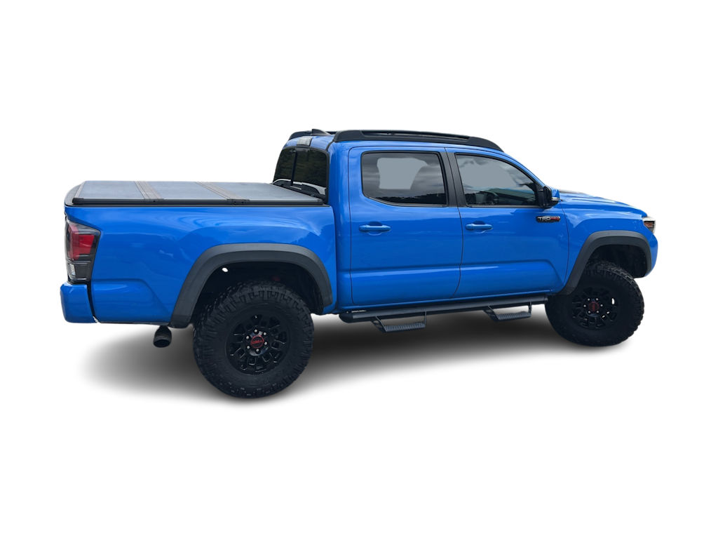 Thumbnail: 2019 Toyota Tacoma - 17