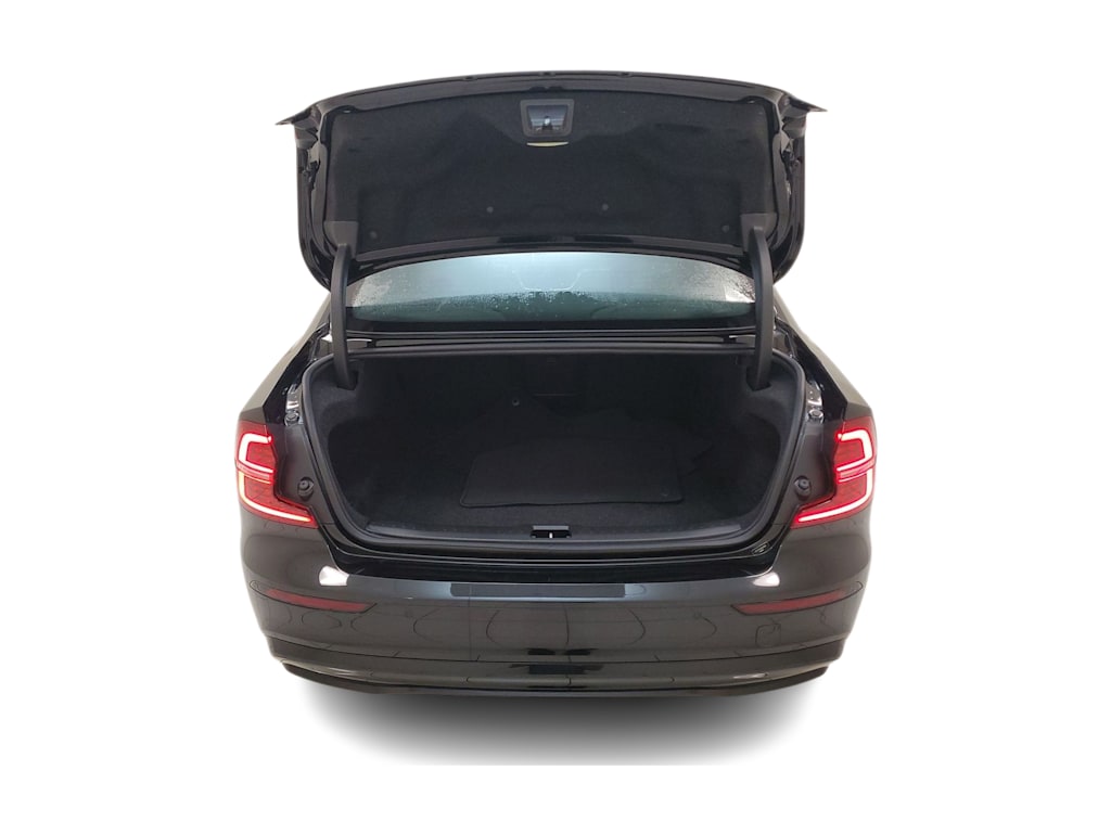 Thumbnail: 2024 Volvo S60 - 14