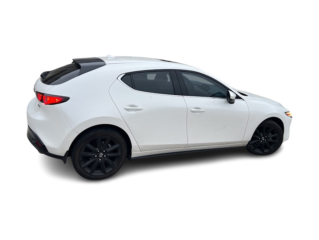 Thumbnail: 2021 Mazda Mazda3 - 17