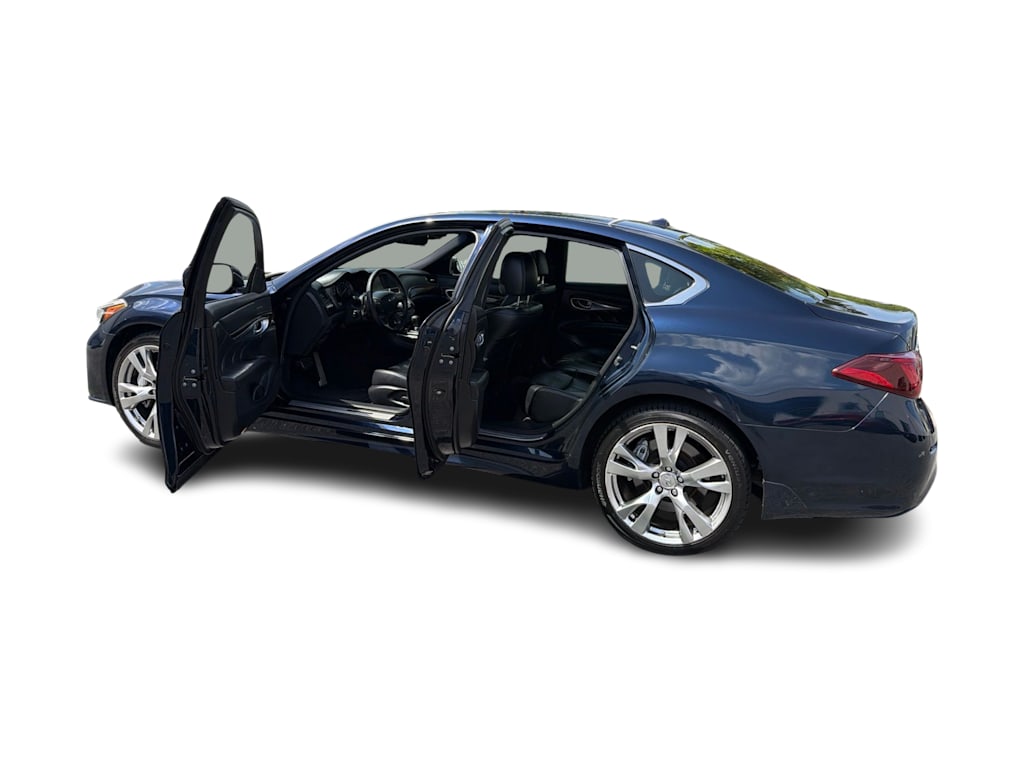 Thumbnail: 2017 INFINITI Q70 - 24