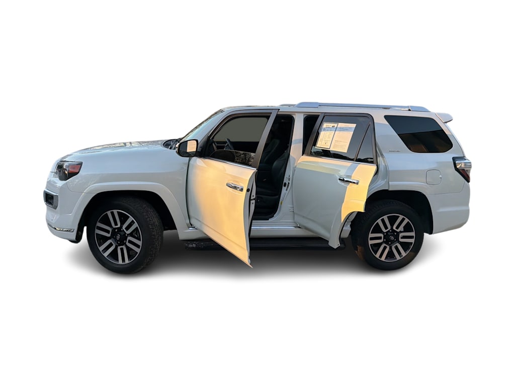 Thumbnail: 2023 Toyota 4Runner - 20