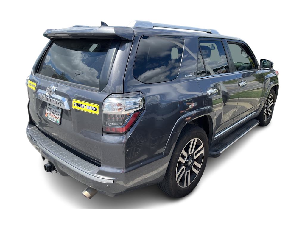 Thumbnail: 2015 Toyota 4Runner - 13