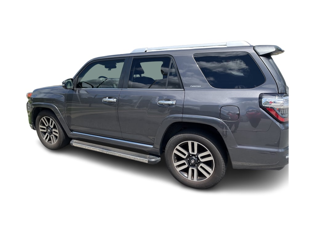 Thumbnail: 2015 Toyota 4Runner - 3