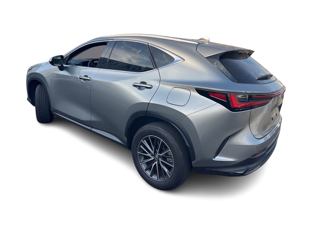 Thumbnail: 2024 Lexus ES - 3