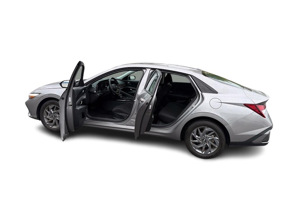 Thumbnail: 2024 Hyundai Elantra - 25