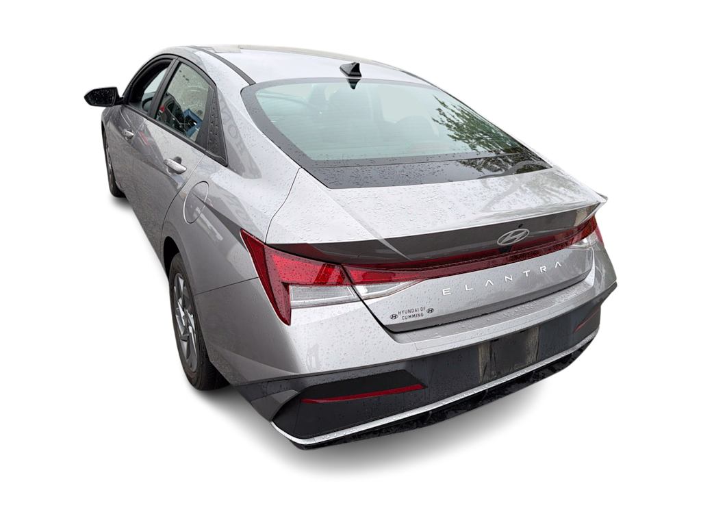 Thumbnail: 2024 Hyundai Elantra - 16