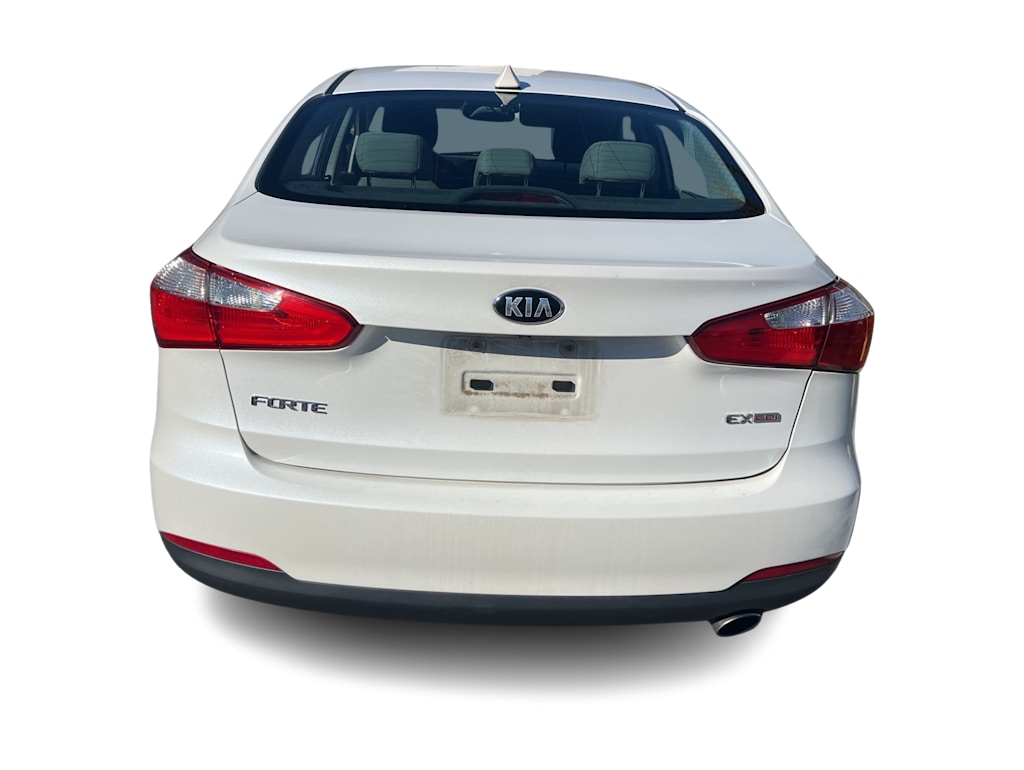 Thumbnail: 2016 Kia Forte - 4