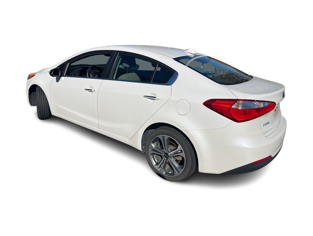 Thumbnail: 2016 Kia Forte - 3