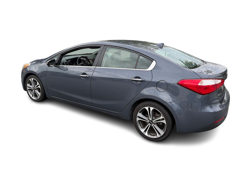 Thumbnail: 2016 Kia Forte - 4