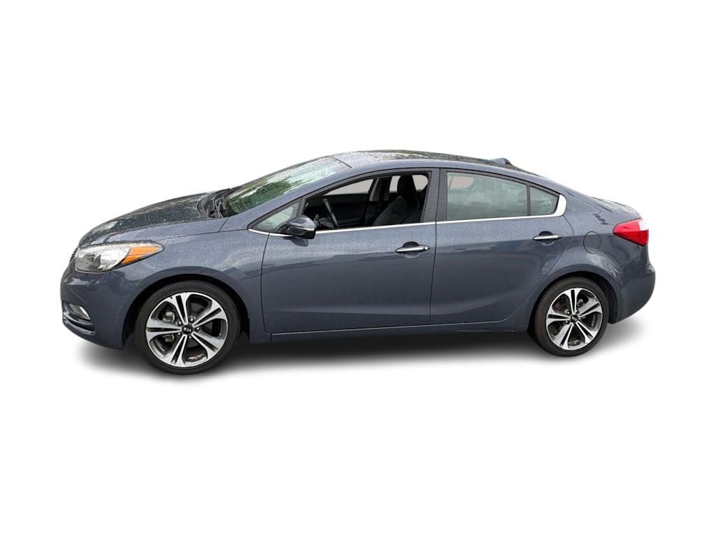 Thumbnail: 2016 Kia Forte - 13
