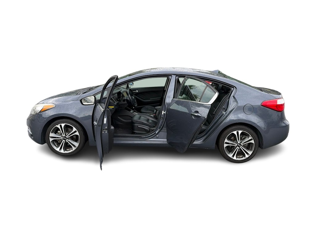 Thumbnail: 2016 Kia Forte - 22