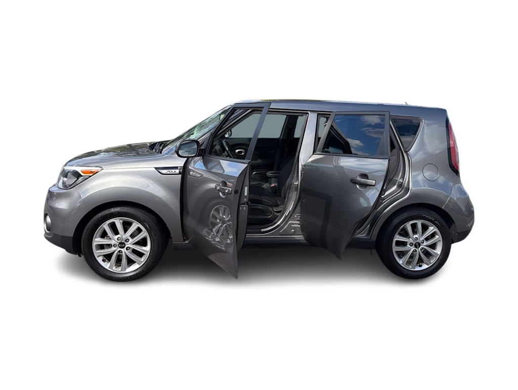 Thumbnail: 2017 Kia Soul - 23
