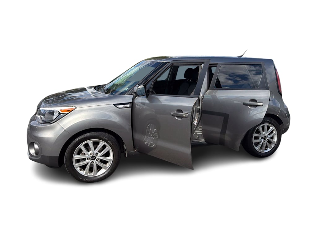 Thumbnail: 2017 Kia Soul - 22