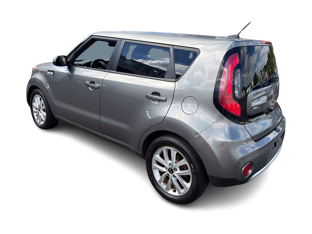 Thumbnail: 2017 Kia Soul - 4
