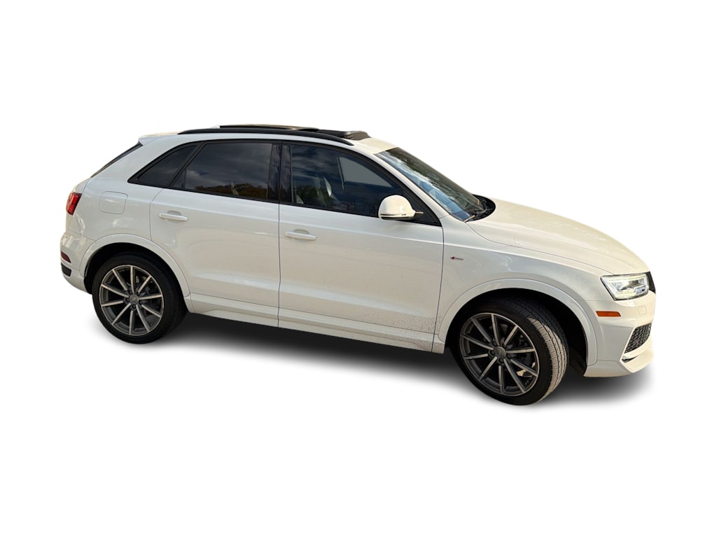 Thumbnail: 2018 Audi Q3 - 16