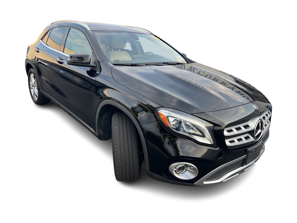Thumbnail: 2019 Mercedes-Benz GLA - 17