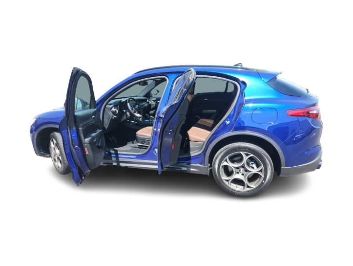 2022 Alfa Romeo Stelvio Ti 19