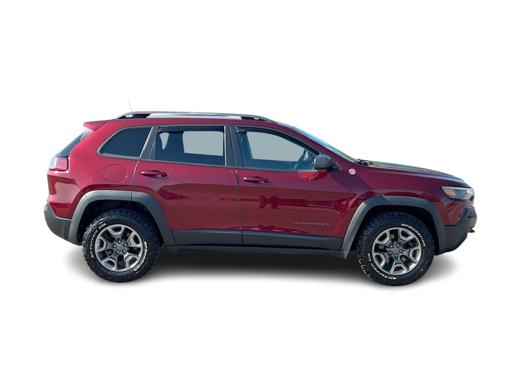 Thumbnail: 2019 Jeep Cherokee - 21