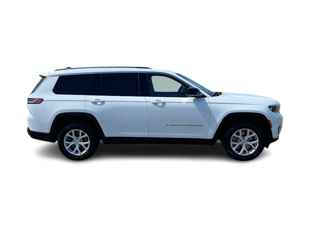 Thumbnail: 2022 Jeep Grand Cherokee L - 21