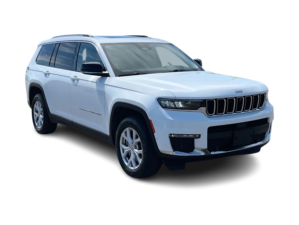 Thumbnail: 2022 Jeep Grand Cherokee L - 17