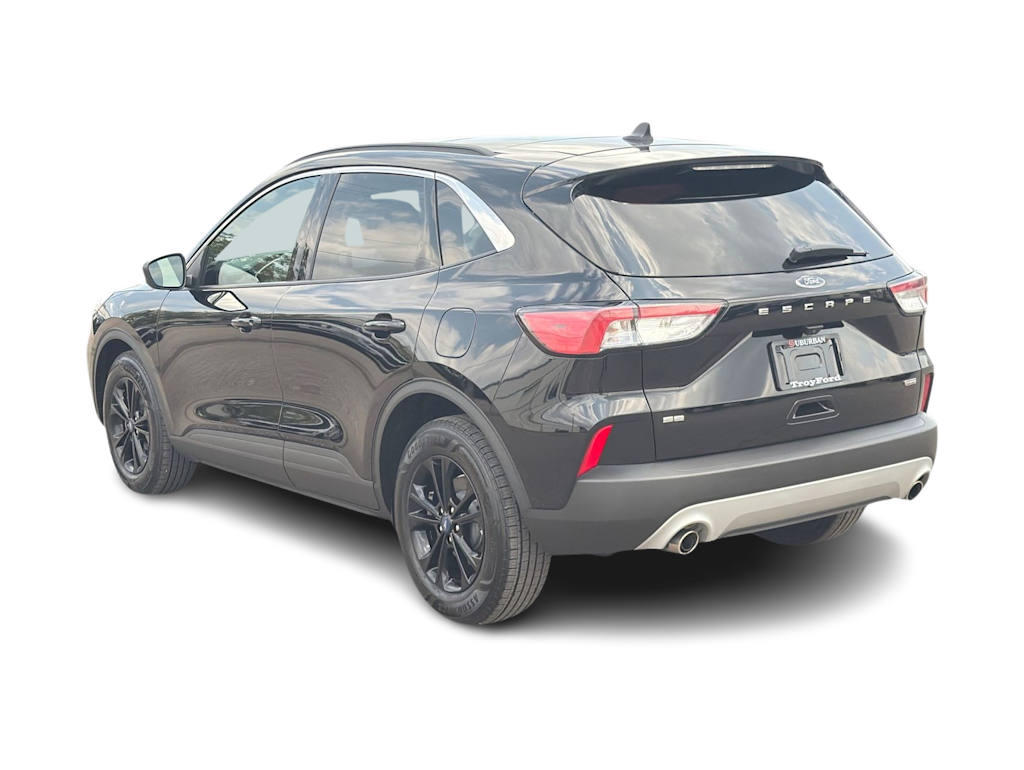 Thumbnail: 2021 Ford Escape - 4
