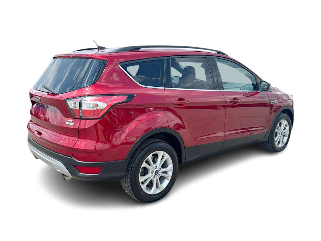 Thumbnail: 2018 Ford Escape - 21