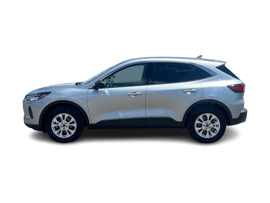 Thumbnail: 2023 Ford Escape - 3