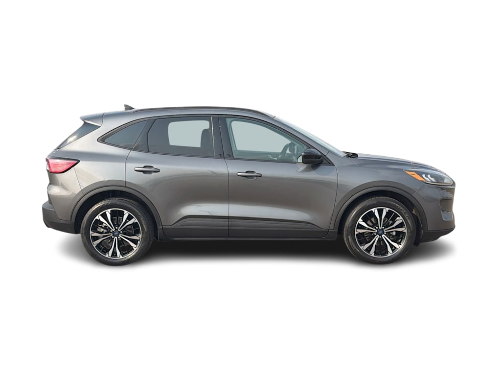 Thumbnail: 2021 Ford Escape - 22