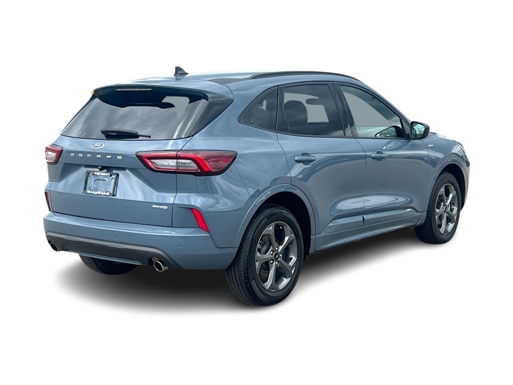 Thumbnail: 2023 Ford Escape - 18