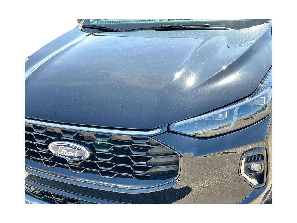 Thumbnail: 2023 Ford Escape - 21