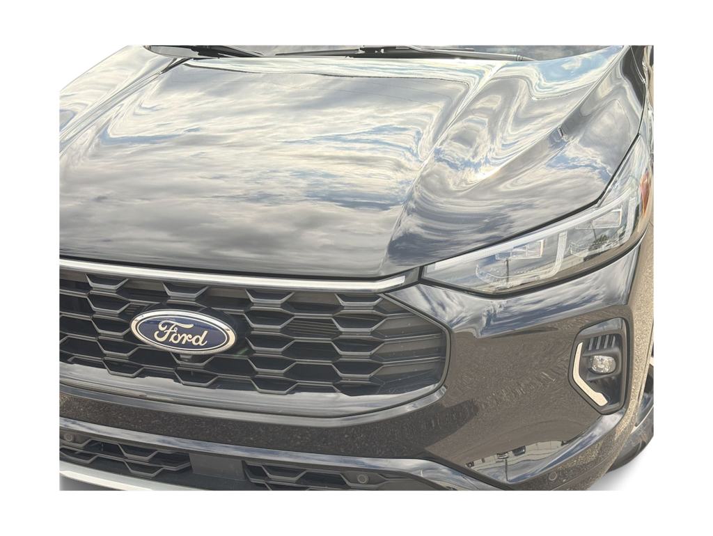 Thumbnail: 2023 Ford Escape - 22