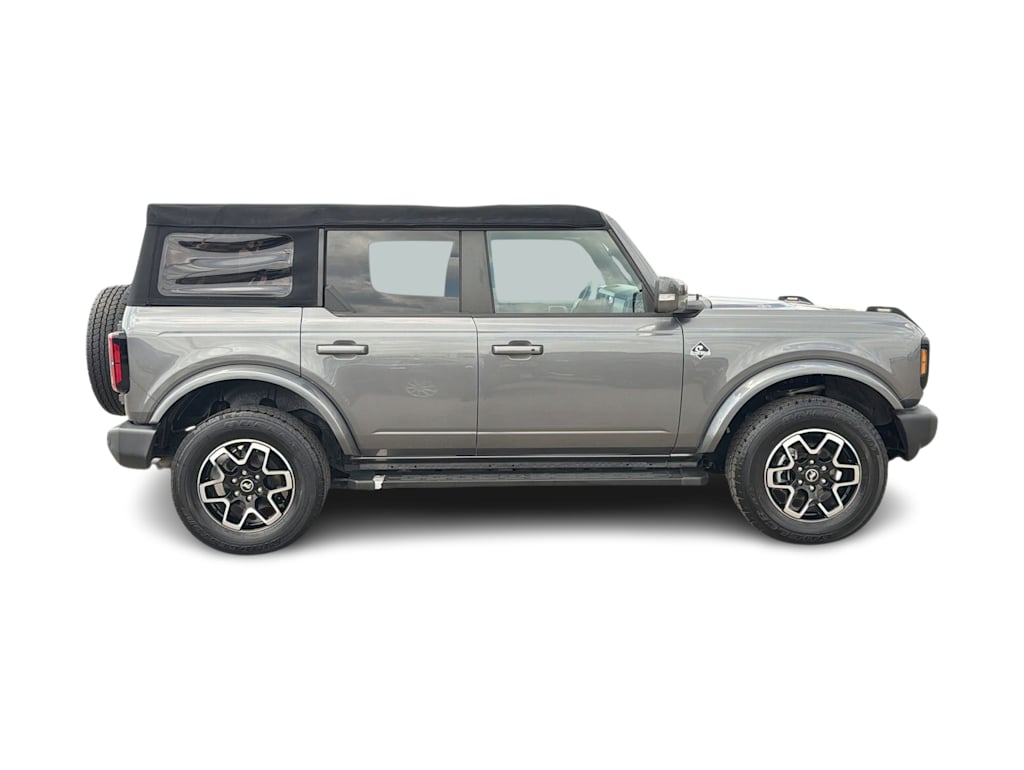 Thumbnail: 2022 Ford Bronco - 22