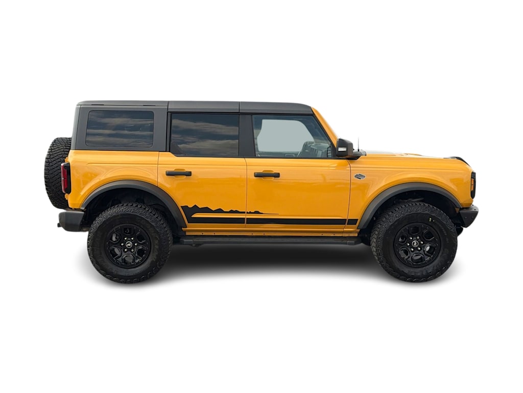 Thumbnail: 2022 Ford Bronco - 21