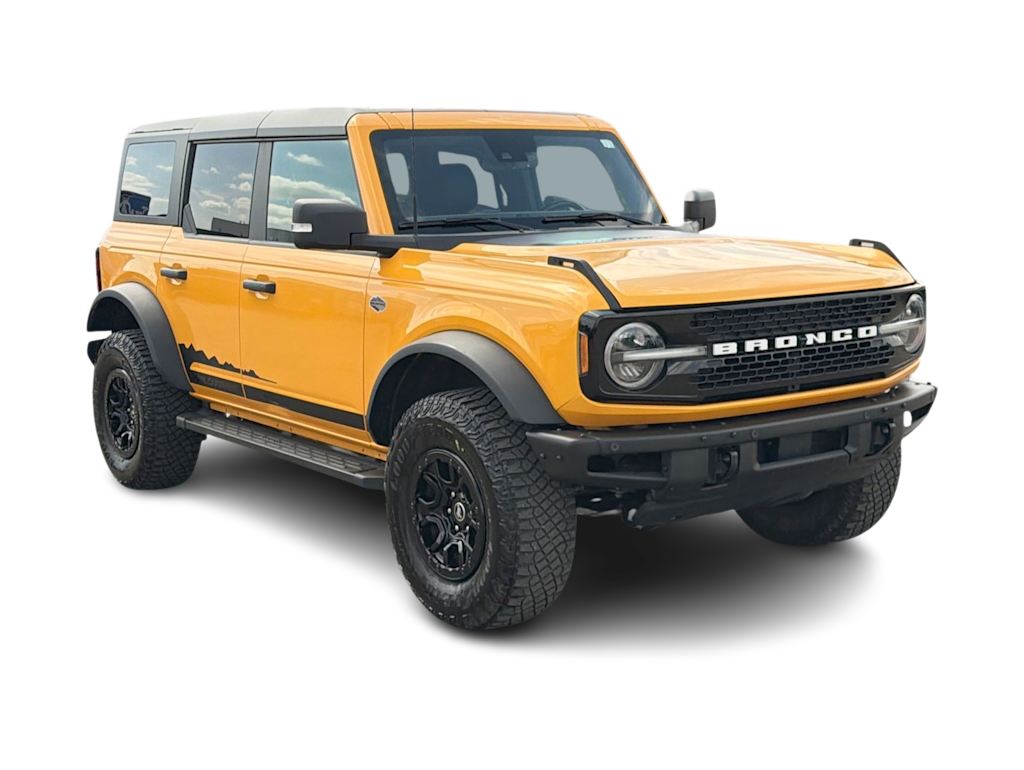 Thumbnail: 2022 Ford Bronco - 17