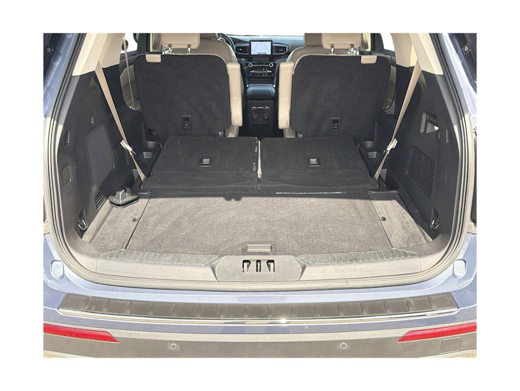 Thumbnail: 2021 Ford Explorer - 15