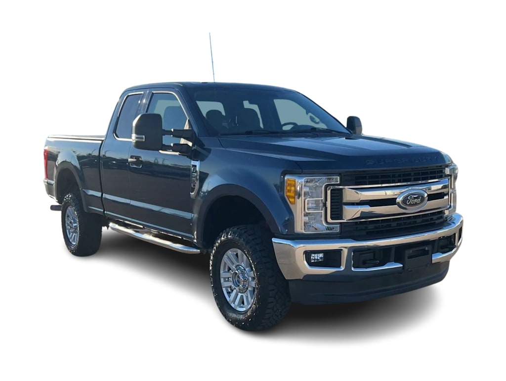 Thumbnail: 2017 Ford F-250 - 18