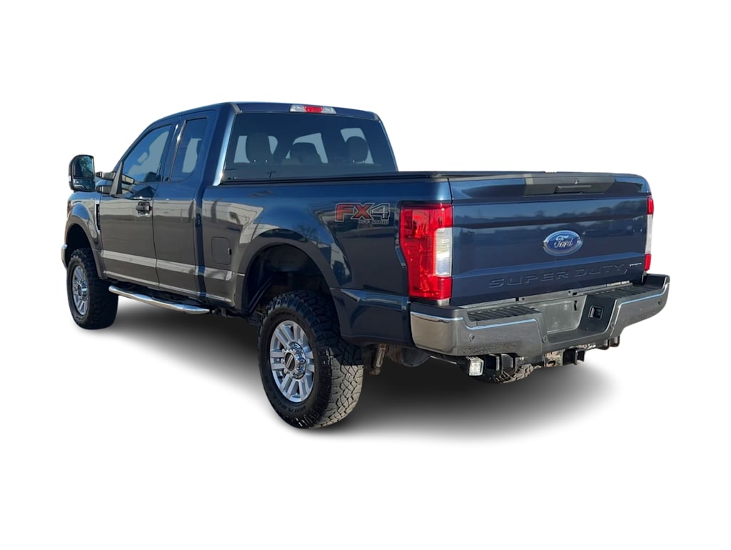 Thumbnail: 2017 Ford F-250 - 4