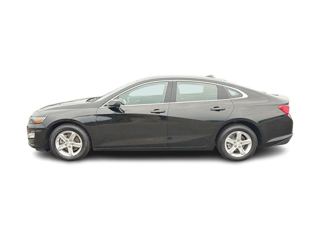 Thumbnail: 2023 Chevrolet Malibu - 3