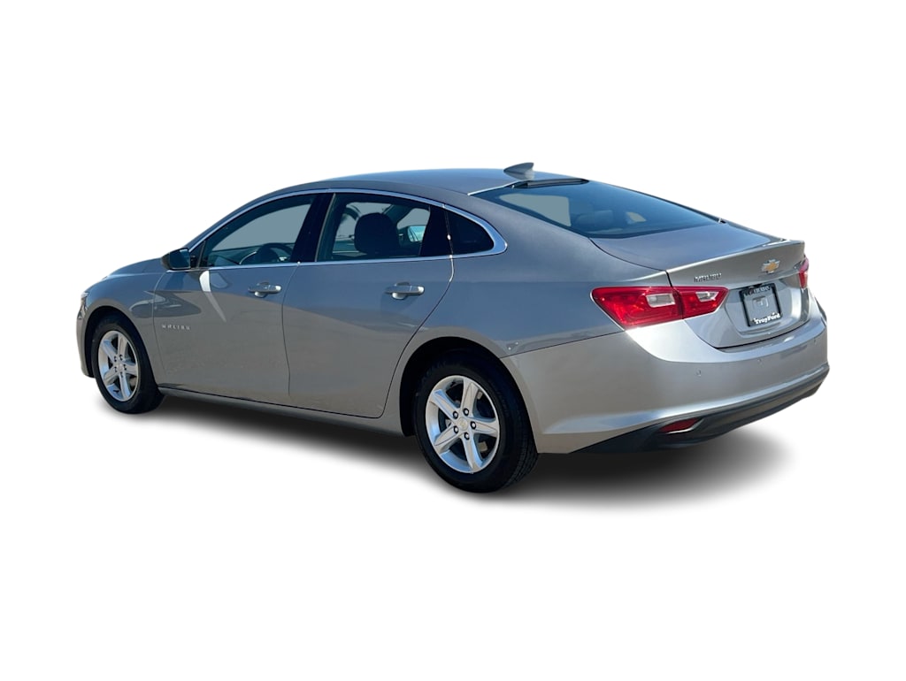 Thumbnail: 2024 Chevrolet Malibu - 4
