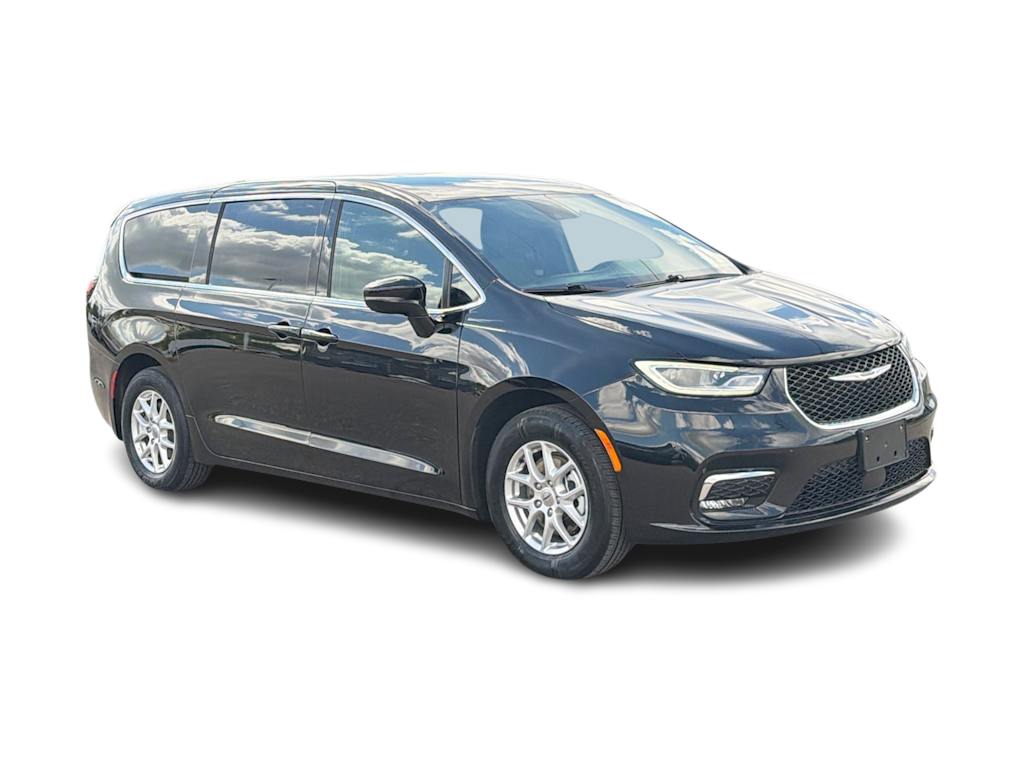 Thumbnail: 2025 Chrysler Pacifica - 19