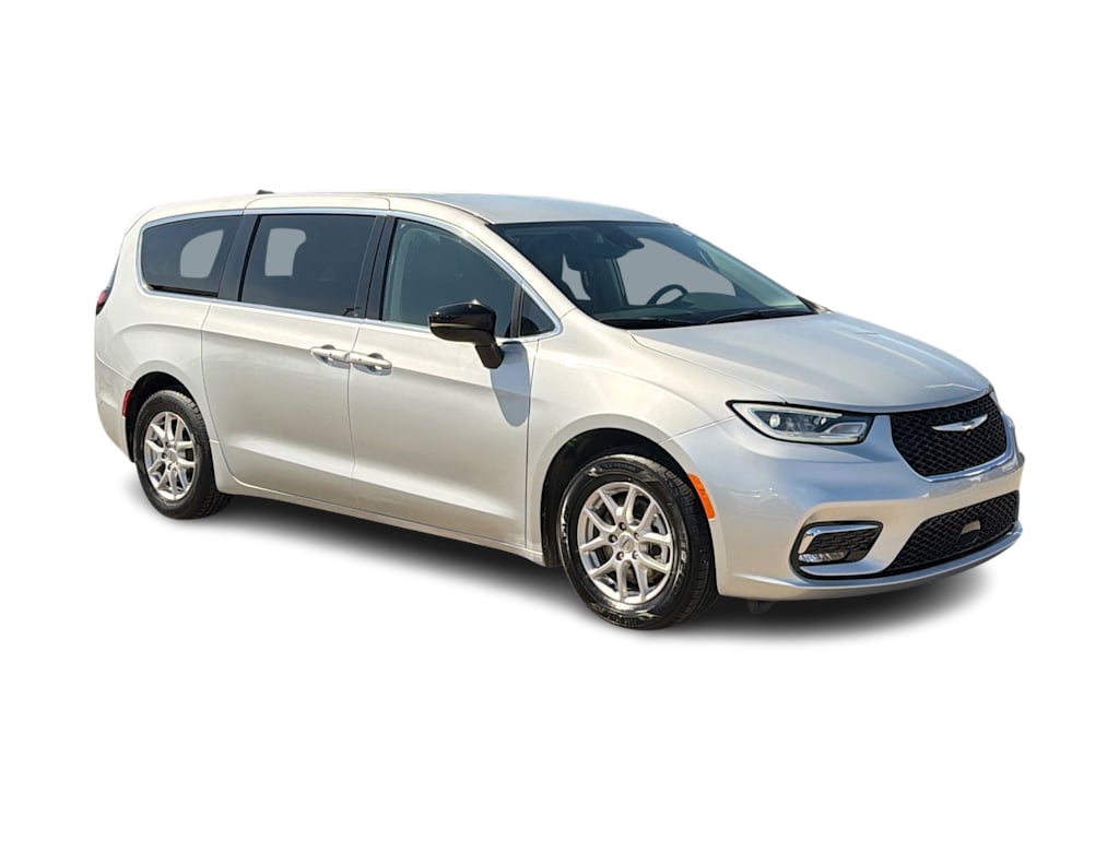 Thumbnail: 2024 Chrysler Pacifica - 18