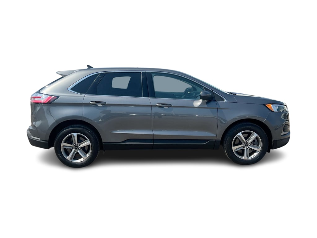 Thumbnail: 2023 Ford Edge - 21