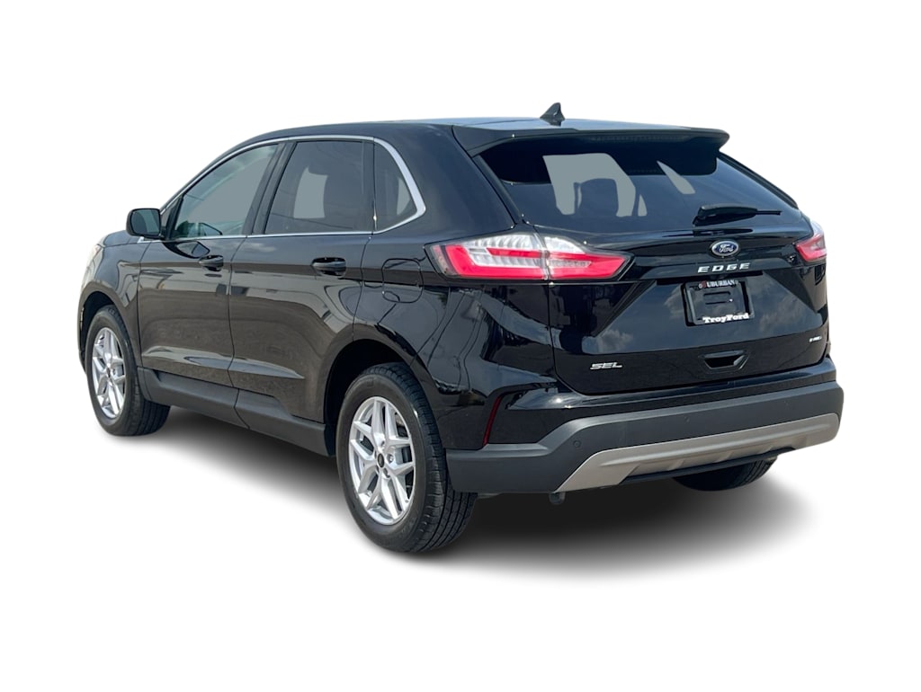 Thumbnail: 2023 Ford Edge - 4