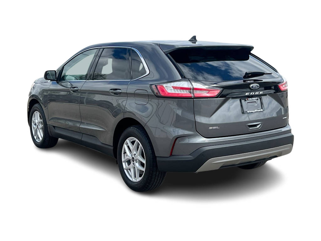 Thumbnail: 2023 Ford Edge - 4