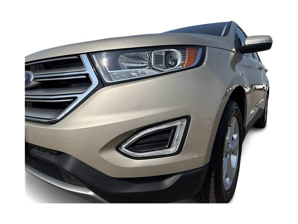 Thumbnail: 2018 Ford Edge - 25
