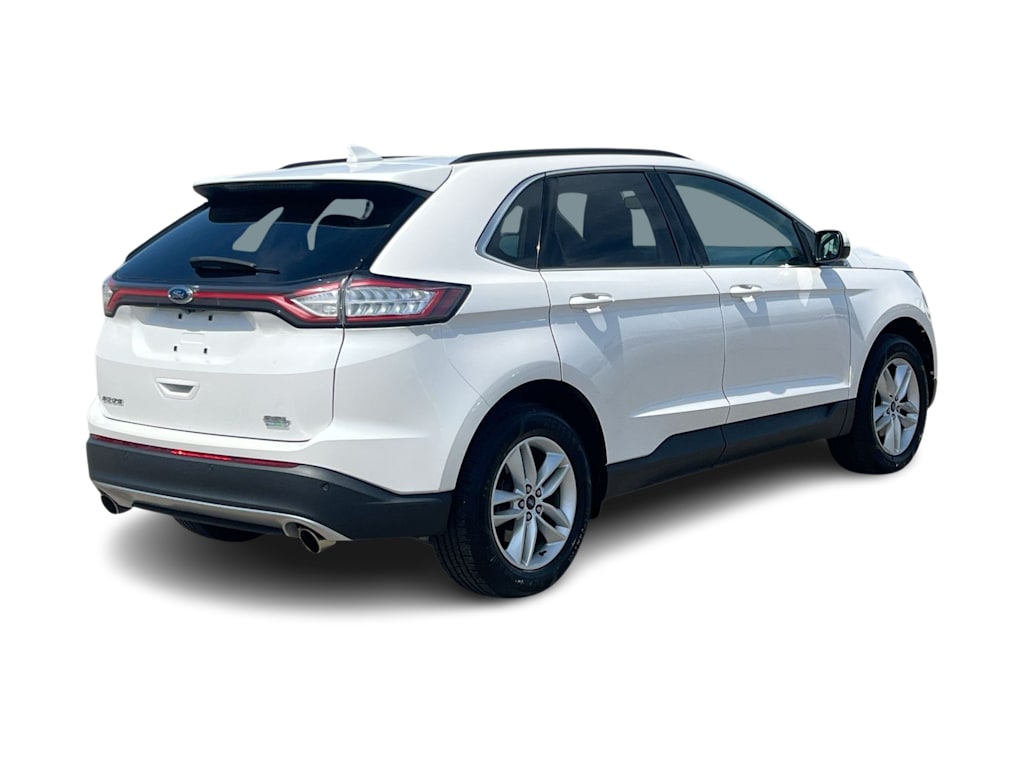 Thumbnail: 2015 Ford Edge - 20